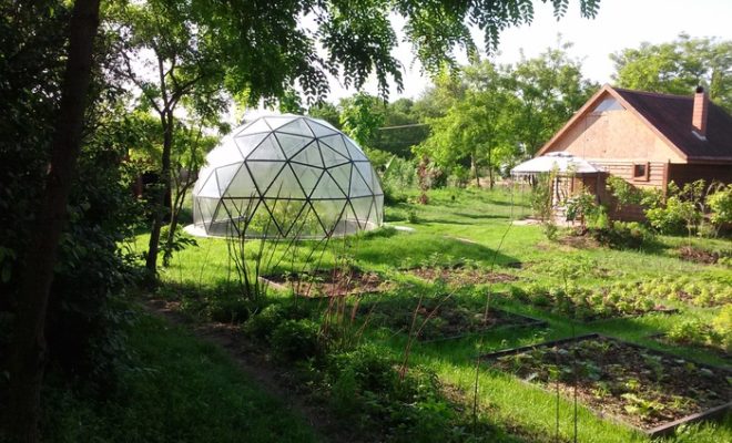 The Sustainable Homes of the Future - Geodesic Domes