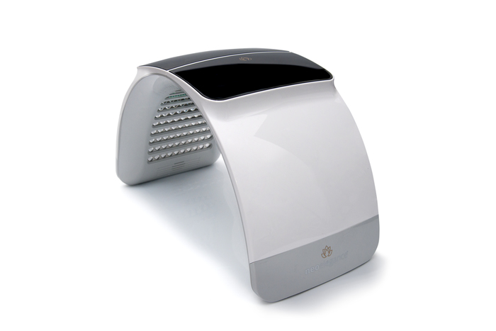 Cutting Edge Facial Device Lumineo Offers 6 Treatments in 1 for Tailored, Luxurious Results Beauty Lovers Adore