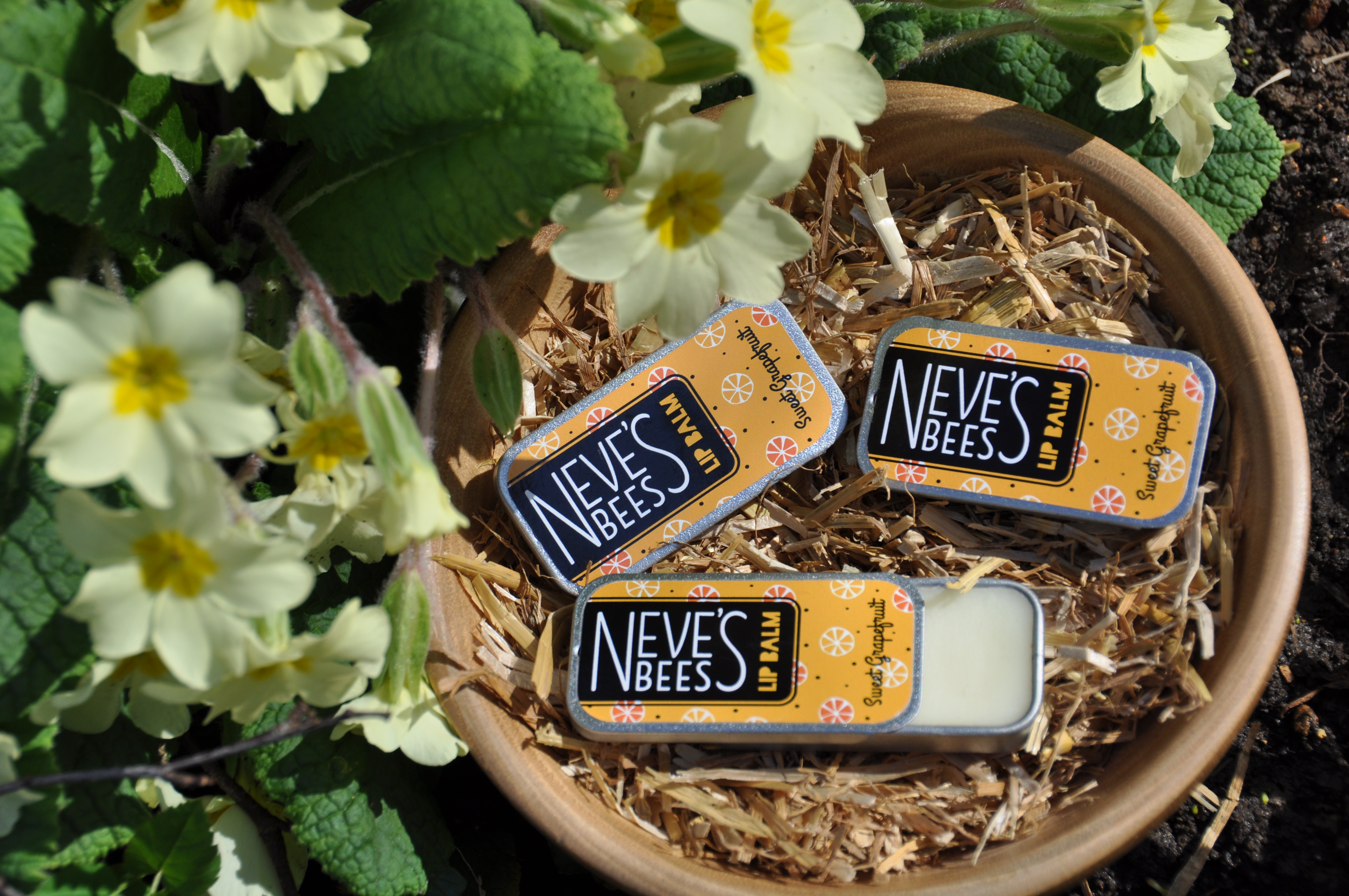 Oxfordshire’s Neve’s Bees buzzing after launching new lip balm and hand salve ranges