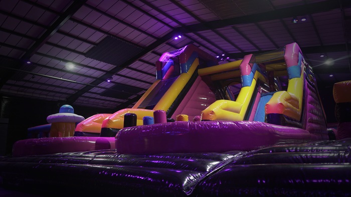 THE UK’S FIRST EVER INTERACTIVE INFLATABLE PARK AIR HAUS TO OPEN AT MEADOWHALL THIS SATURDAY