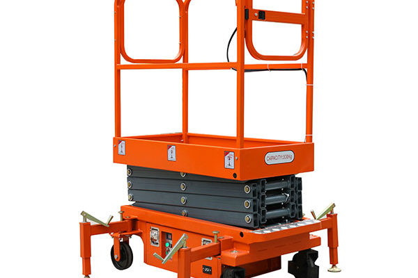 Midland Pallet Trucks seeks to end falling from height accidents for warehousing sector with new product range