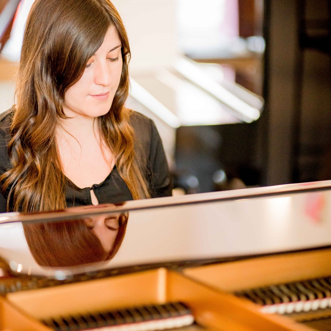 The Piano Shop Bath Encourages Those in Isolation to Try A Musical Instrument for Mental Wellbeing