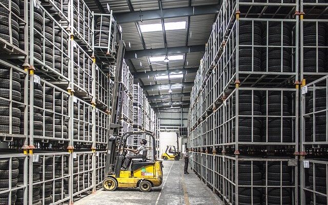 Boom in e-commerce results in skills shortage for warehousing and supply chain industries