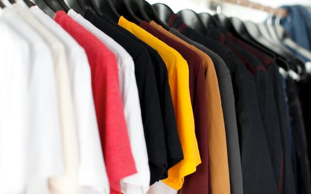 UK Clothing and Fashion Businesses Holding Double Stock Due to ‘Inventory Crisis’