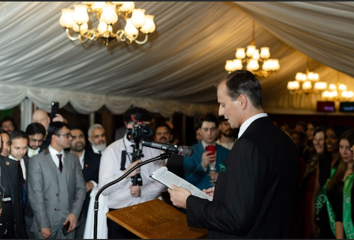Grozeo Unveils Groundbreaking Retail Technology for Small Businesses at Grand House of Lords Ceremony