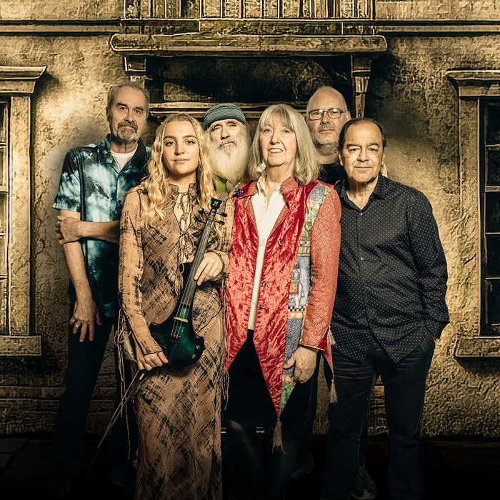 Steeleye Span announce The Green Man Tour throughout May 2024 alongside new album featuring Status Quo's Francis Rossi
