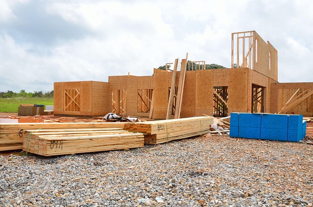 Helping Speed Up the UK Housing Push: Pallet Trucks UK Supports Modular Construction Logistics