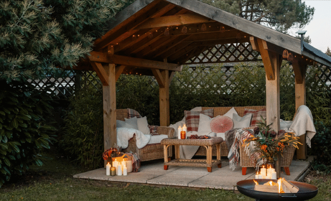 Dorset Cottage Holidays Launches Magical Festive Breaks with Special Santa Visits