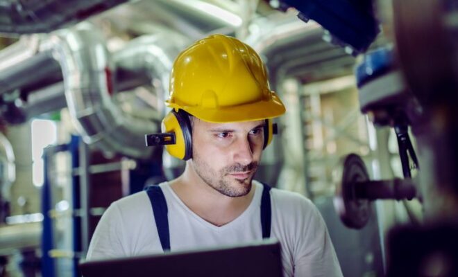Why More Businesses Are Looking at Noise Levels Inside Warehouses